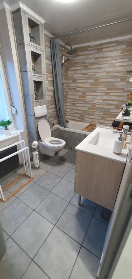 L'Aiscal Appart-Hotel 6 Personnes Calais Esterno foto