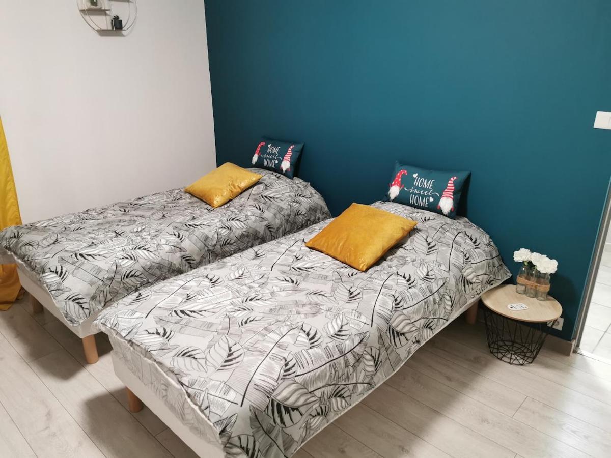 L'Aiscal Appart-Hotel 6 Personnes Calais Esterno foto